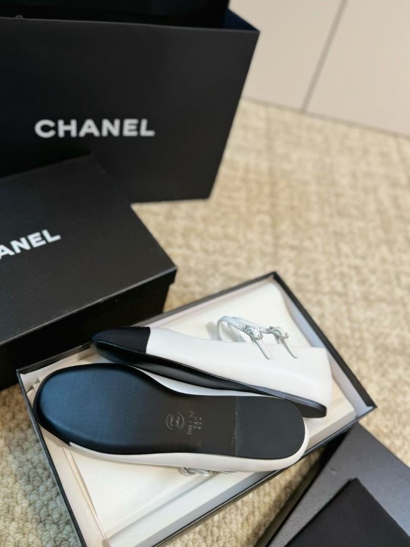 Chanel Low Shoes